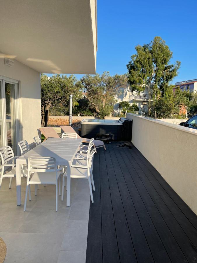 Soltysovka Apartments ロゴズニッツァ エクステリア 写真
