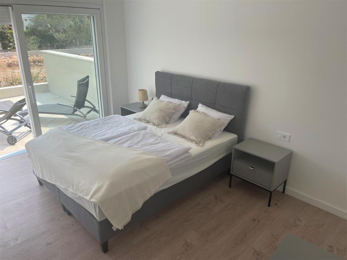 Soltysovka Apartments ロゴズニッツァ エクステリア 写真