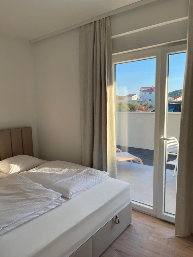 Soltysovka Apartments ロゴズニッツァ エクステリア 写真